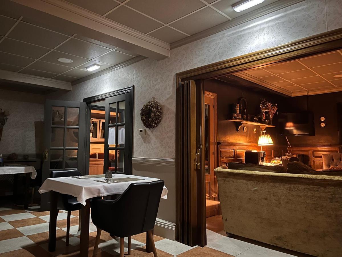 Casona Naviega Pensionat Navia Exteriör bild
